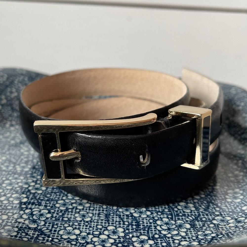 Liz Claiborne Black Leather Belt Gold and Black Metal Buckle Size Large